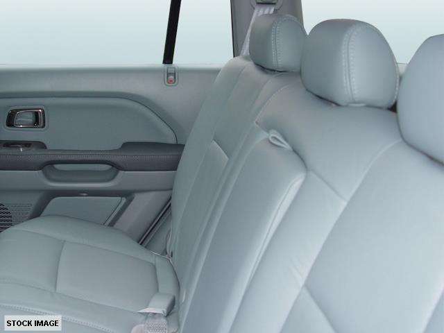 2005 Honda Pilot 4dr EX-L 4WD SUV w/Leather